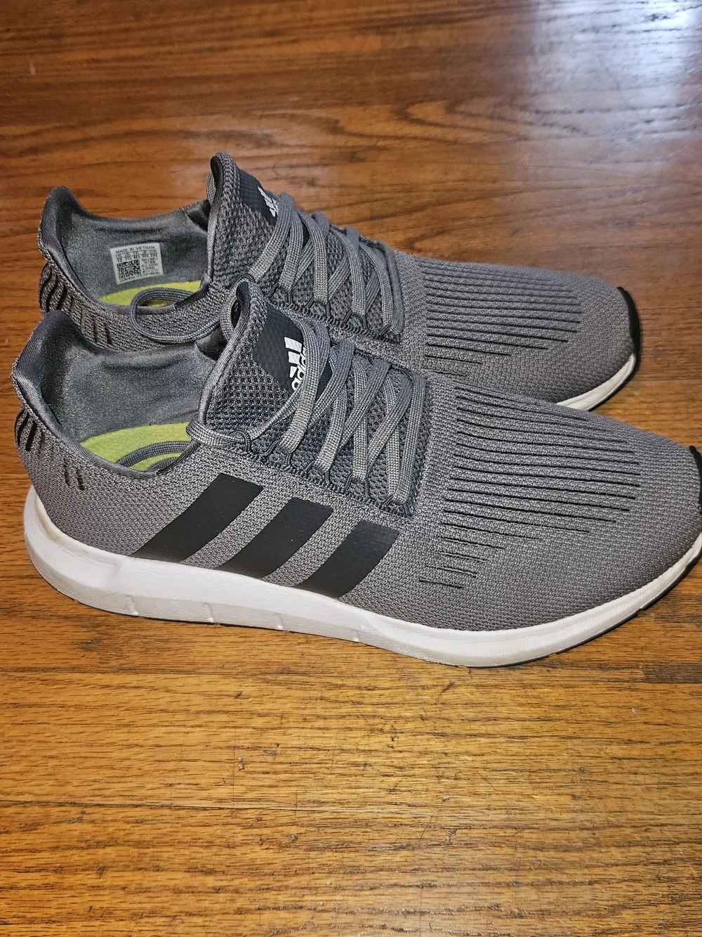 Adidas Men's Gray Knit Athletic Sneakers